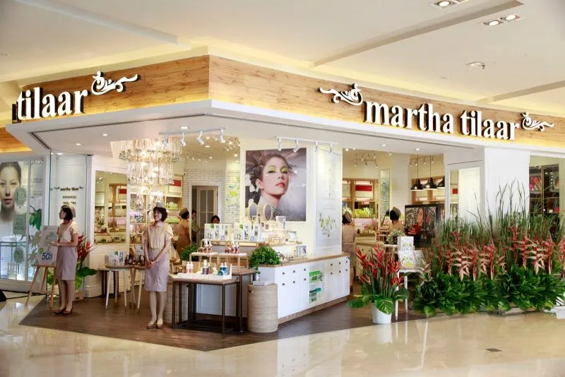 Kisah Sukses Martha Tilaar – Bos Kosmetik Indonesia yang Melegenda
